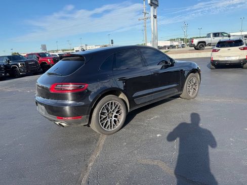 Used 2017 Porsche Macan S AWD/4WD image 4