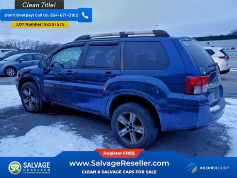 Used 2010 Mitsubishi Endeavor SE image 3