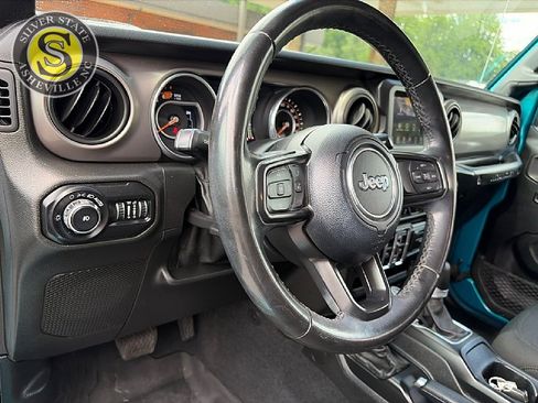Used 2020 Jeep Wrangler Unlimited Sport S AWD/4WD image 21