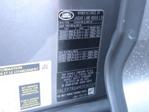 Used 2021 Land Rover Defender 110 SE image 30