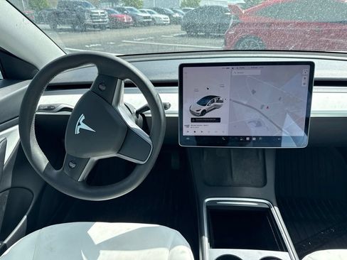Used 2021 Tesla Model 3 Long Range AWD/4WD image 17