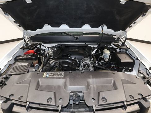 Used 2010 GMC Sierra 1500 W/T RWD image 15