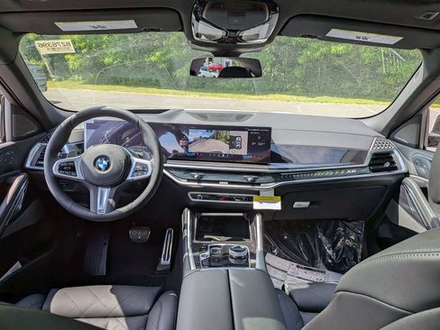 New 2027 BMW X6 xDrive40i AWD/4WD image 18