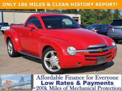 Used 2004 Chevrolet SSR w/ Preferred Equipment Group