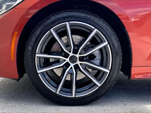 Used 2020 BMW 330i xDrive Sedan w/ Convenience Package AWD/4WD image 8