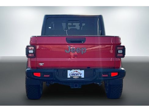 Used 2021 Jeep Gladiator Rubicon AWD/4WD image 5