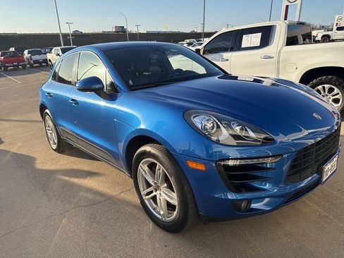 Used 2018 Porsche Macan image 3