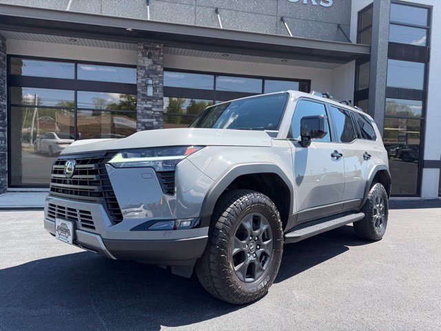 Used 2024 Lexus GX 550 AWD/4WD image 5