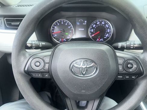 Used 2020 Toyota RAV4 XLE w/ All Weather Liner Package image 22