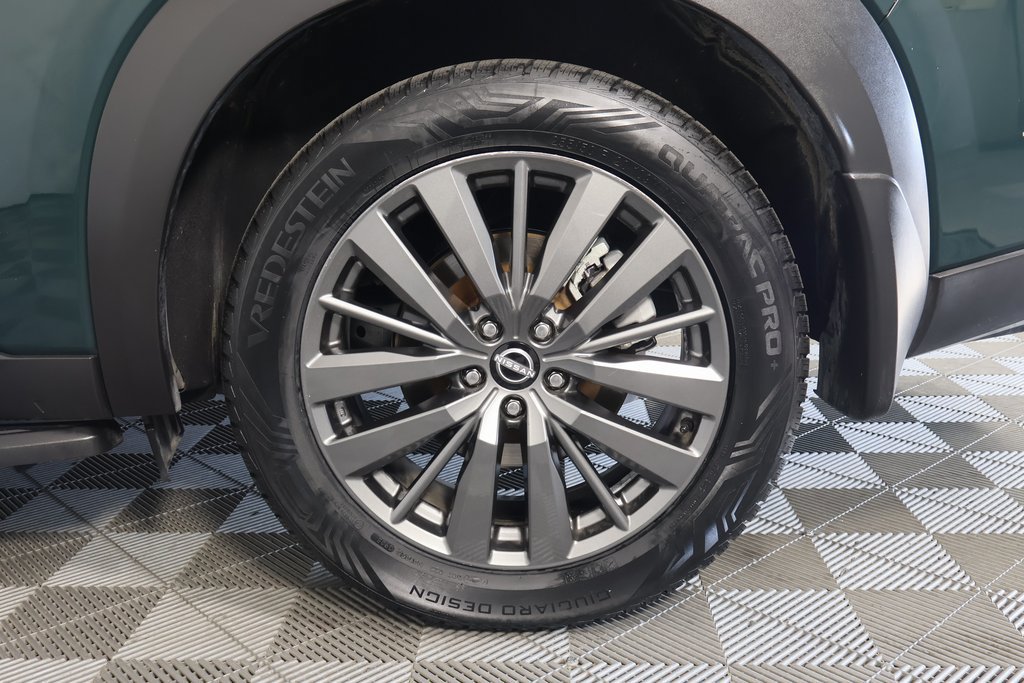 Used 2022 Nissan Pathfinder SL w/ SL Premium Package FWD image 15