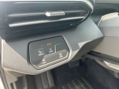 Used 2023 Volkswagen ID.4 Pro S RWD image 52