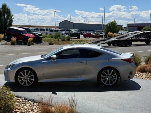 Used 2015 Lexus RC 350 w/ Luxury Package RWD image 19