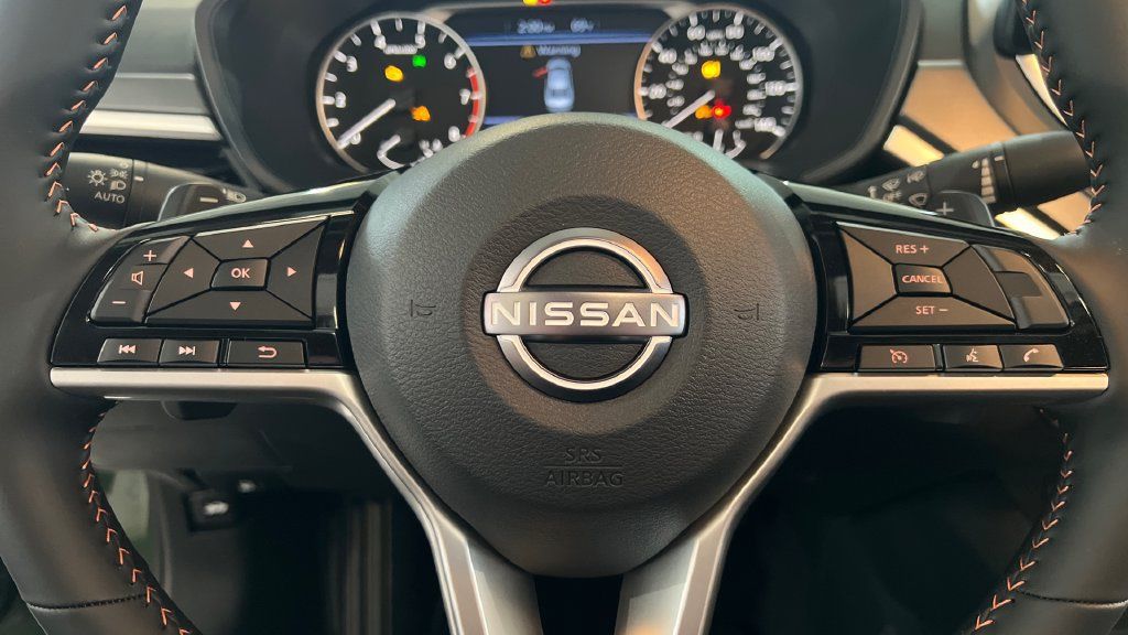 New 2026 Nissan Altima 2.5 SR w/ SR Midnight Edition Package AWD/4WD image 15