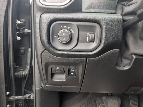 Used 2021 RAM 1500 Rebel w/ Rebel Level 2 Equipment Group AWD/4WD image 18