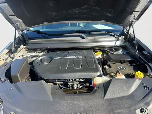 Certified 2021 Jeep Cherokee Latitude Lux image 14