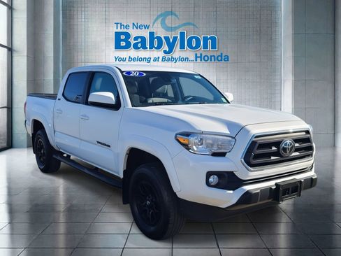 Used 2020 Toyota Tacoma SR5 image 6