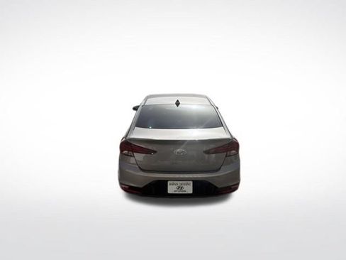 Used 2020 Hyundai Elantra SEL w/ Cargo Package (C1) FWD image 4