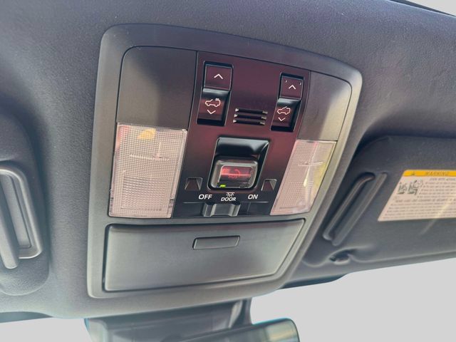 Certified 2023 Lexus GX 460 Premium w/ Premium Package AWD/4WD image 38