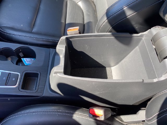 Used 2025 Ford Escape Platinum AWD/4WD image 15