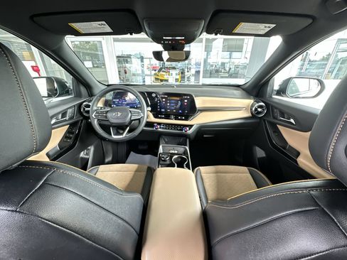 Used 2026 Chevrolet Equinox ACTIV w/ Convenience Package III FWD image 20