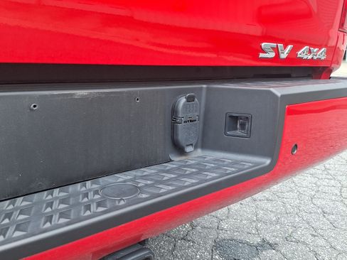 Used 2024 Nissan Titan SV w/ SV Convenience Package AWD/4WD image 24