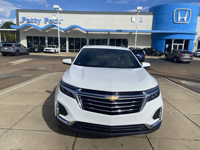 Used 2022 Chevrolet Equinox Premier AWD/4WD image 3