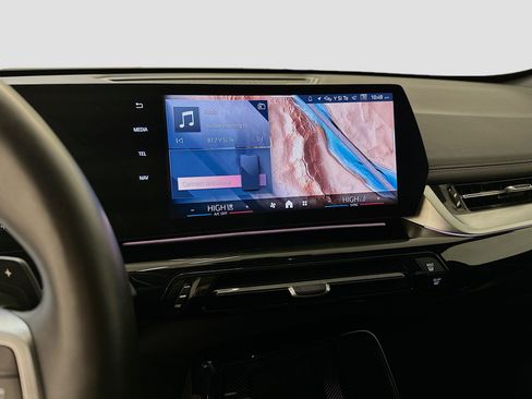 Used 2025 BMW X1 xDrive28i image 25