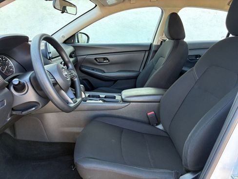 Used 2025 Nissan Sentra S image 24
