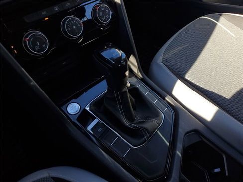 Certified 2023 Volkswagen Taos S image 22