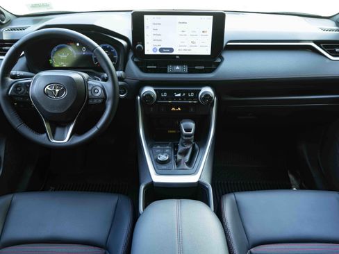 Used 2025 Toyota RAV4 XSE w/ Weather Package AWD/4WD image 26