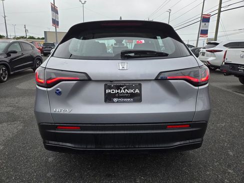 Used 2025 Honda HR-V LX image 6