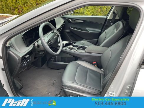 Used 2025 Kia EV6 Wind image 20