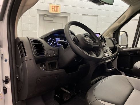 New 2026 RAM ProMaster 3500 w/ Safety Group FWD image 15