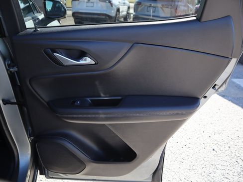 Used 2025 Chevrolet Blazer LT image 12
