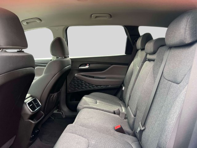 Used 2019 Hyundai Santa Fe SEL AWD/4WD image 12