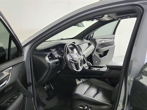 Used 2021 Cadillac XT5 Sportv AWD/4WD image 9