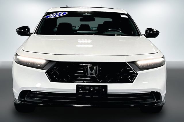 Used 2024 Honda Accord Sport image 2