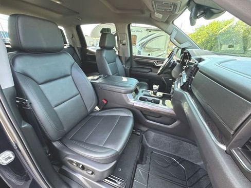 Used 2023 Chevrolet Silverado 1500 LTZ AWD/4WD image 27