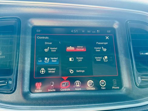 Used 2015 Dodge Challenger R/T Plus RWD image 25