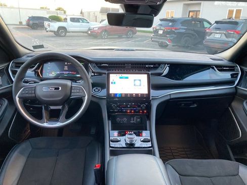 New 2024 Jeep Grand Cherokee Trailhawk w/ Advanced Protech Group II image 13