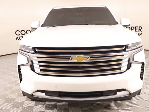 Used 2023 Chevrolet Tahoe High Country w/ Max Trailering Package AWD/4WD image 10