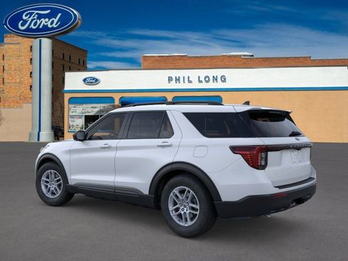 New 2026 Ford Explorer Active image 4