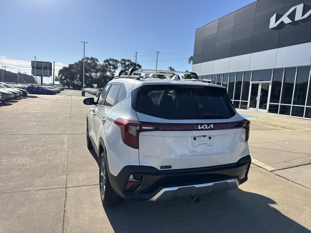 Certified 2024 Kia Seltos S FWD image 21