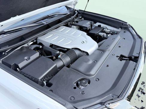 Used 2023 Lexus GX 460 Premium image 25