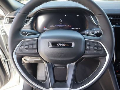 New 2025 Jeep Grand Cherokee L Altitude