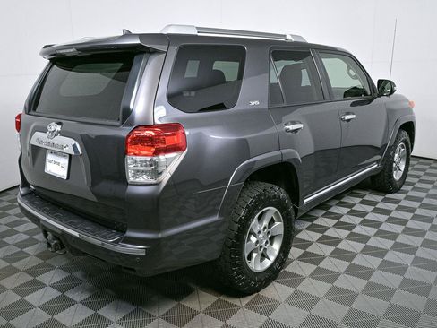 Used 2012 Toyota 4Runner SR5 w/ Premium Pkg AWD/4WD image 5