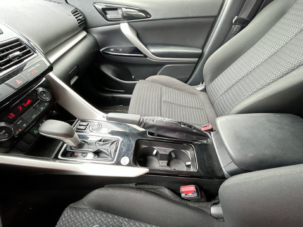 Used 2024 Mitsubishi Eclipse Cross LE AWD/4WD image 26