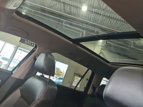 Used 2022 Volkswagen Atlas SE image 31