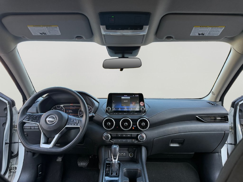 Used 2025 Nissan Sentra SV FWD image 10