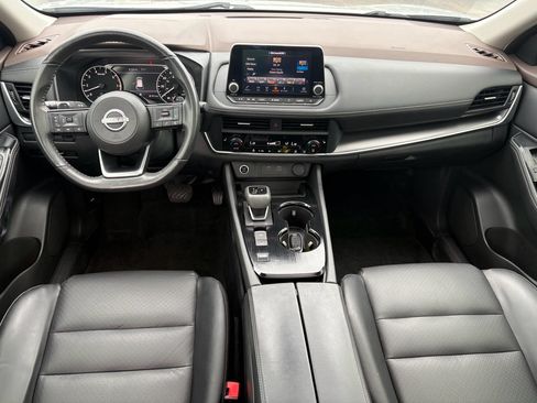 Used 2023 Nissan Rogue SV w/ SV Premium B Package FWD image 21
